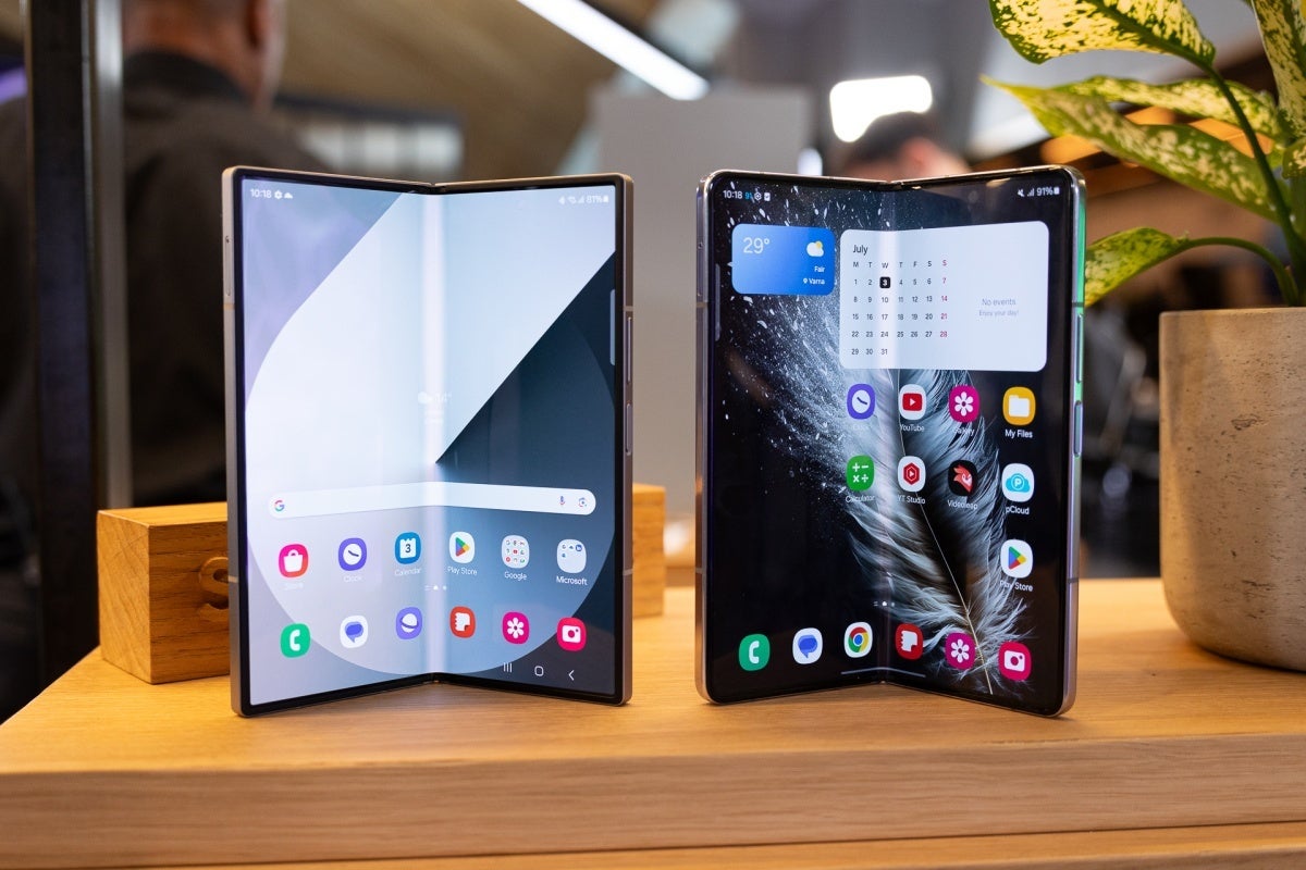 Samsung Galaxy Z Fold 6 and Galaxy Z Fold 5